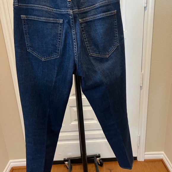 GAP Ladies' Bluejeans Size 29 - Picture 3 of 5